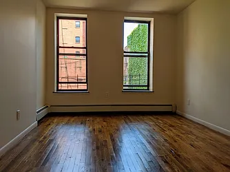 Rented by Platinum Properties