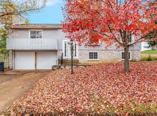 901 La Bonne Pkwy, Ballwin, MO