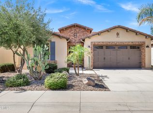 119 E Camellia Way, San Tan Valley, AZ 85140