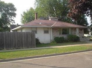 1195 Lane Pl, Saint Paul, MN 55106