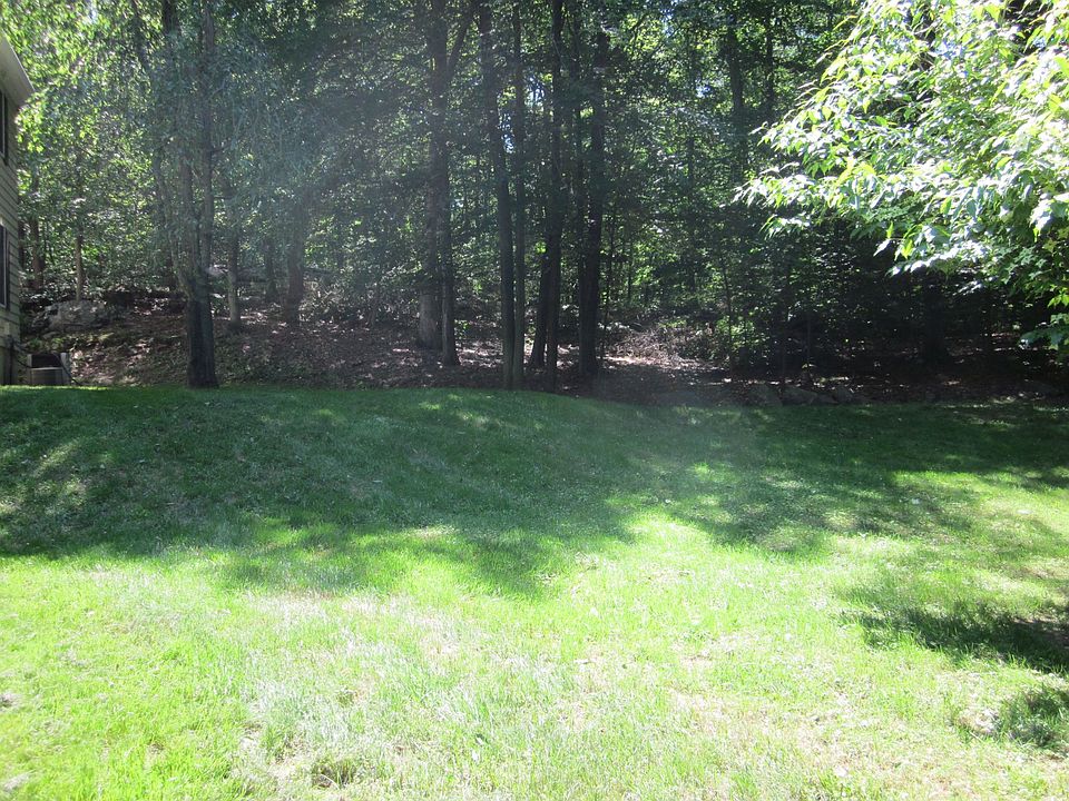 Large Side Yard 