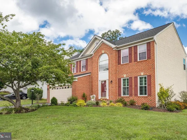 15501 Ambergate Dr, Woodbridge, VA 22193