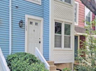 11905 Crosswind Ct, Reston, VA 20194