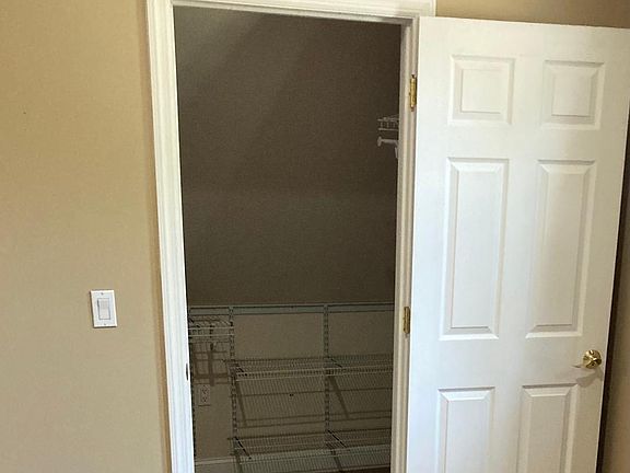 living room/bedroom closet