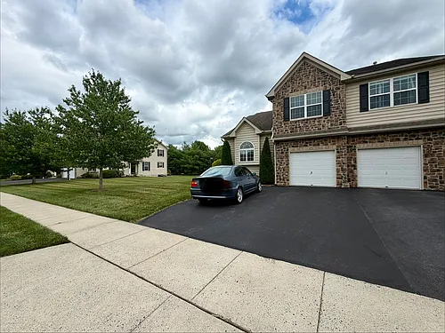 173 Providence Ln Photo 1