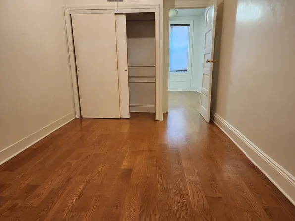 1717 Gates Avenue image 9 of 10