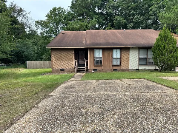402 Michie Pl, Fayetteville, NC 28314