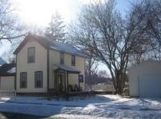 121 Cedar St, Ortonville, MI