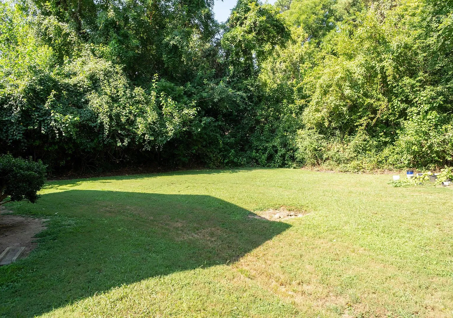 Ligon Apartments- 2900 Ligon St — Photo 4