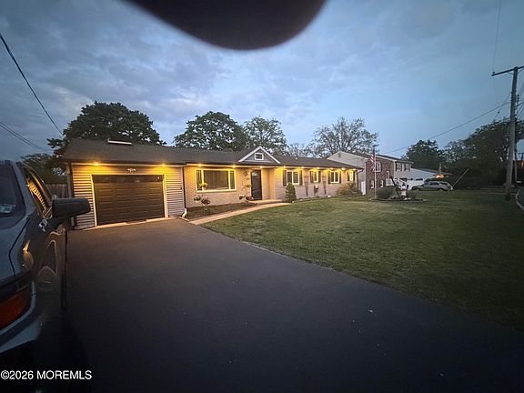 4th image of 297 Spruce Drive
