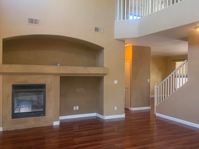 6019 Arrow Point Rd NW — Photo 2