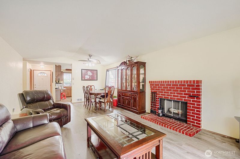 5th image of 1216 S 80th Street