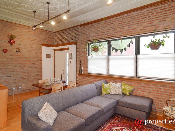 Living Room / Dining Room