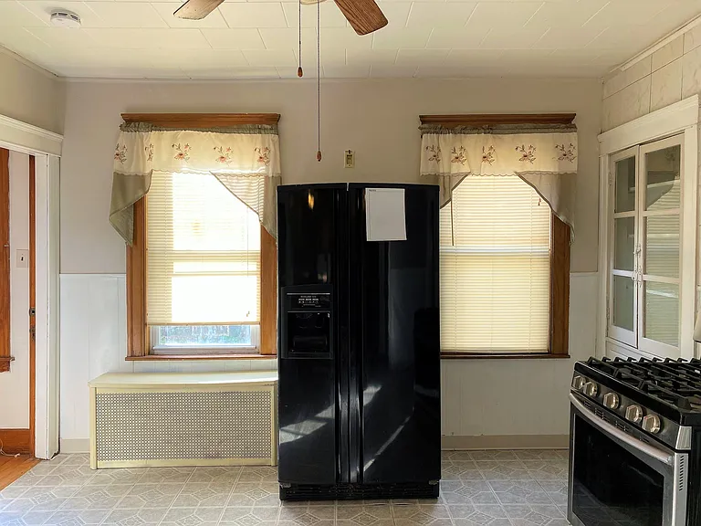 124 Dorchester St #1 — Photo 9