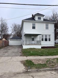 24 Newberry St, Pontiac, MI, 48341