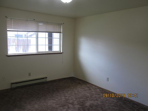 3rd image of 1315 S 23rd Ave #A