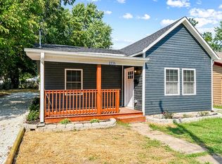 2239 N Grant Ave, Springfield, MO 65803
