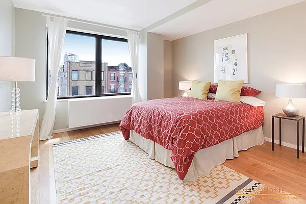 Rented by aptsandlofts.com | media 19