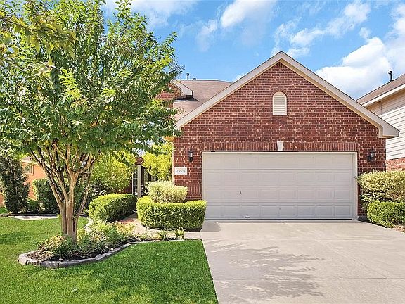 2nd image of 25604 Thornhill Creek Ct