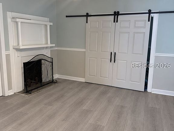 4th image of 213 Keene Avenue