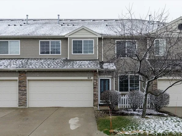 617 Villa Ct, West Des Moines, IA 50266
