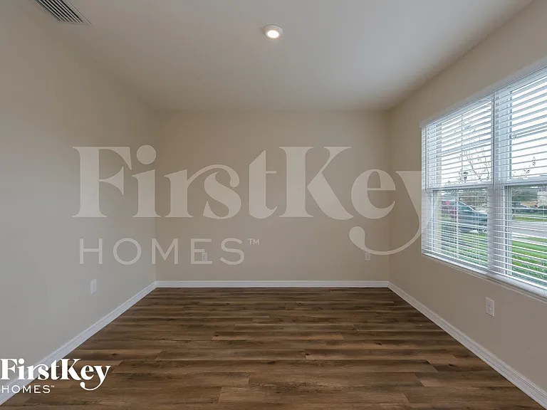 36051 Carriage Pine Ct — Photo 3