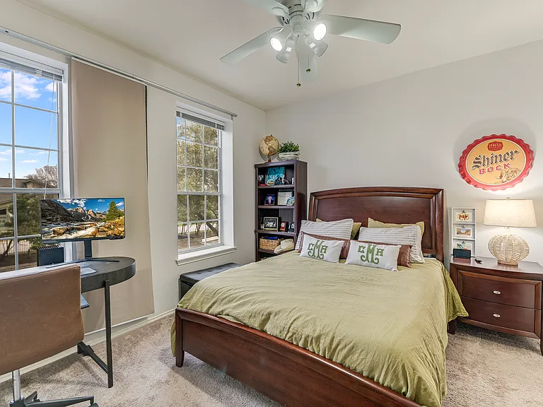 2000 Cullen Ave #14 — Photo 12