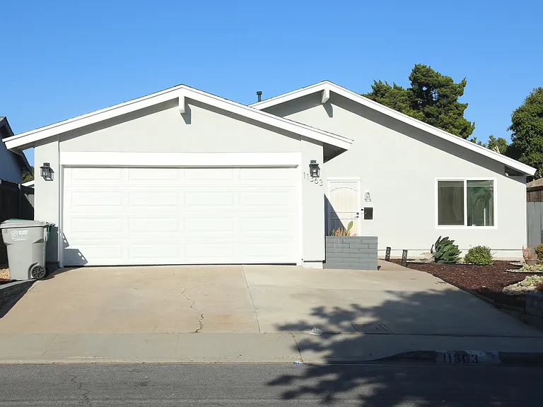 11363 Acrux Dr — Photo 33