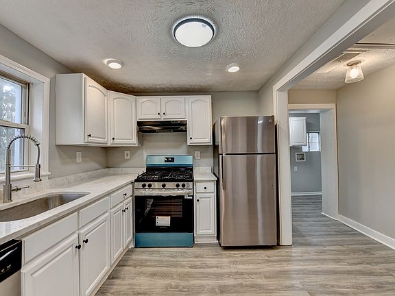 5th image of 574 Glendale Rd #0