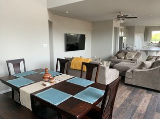 10546 Wagner St, Iowa Colony, TX 77583