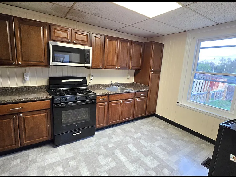17 Reese Ct — Photo 10