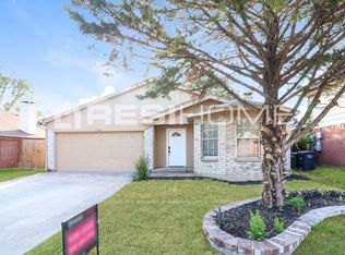 7025 Laurelhill Ct N, Fort Worth, TX 76133