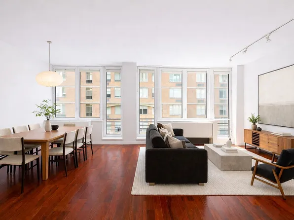 125 W 21st St APT 5B, New York, NY 10011