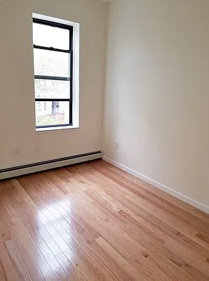 Rented by King Zone Realty Inc | media 13