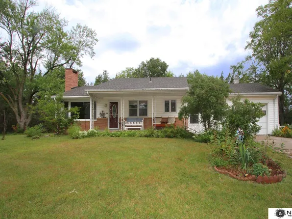 6300 W Mill Rd, Raymond, NE 68428