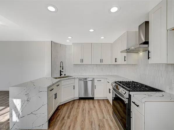 10701 Pappas Ln Unit 202, Las Vegas, NV 89144