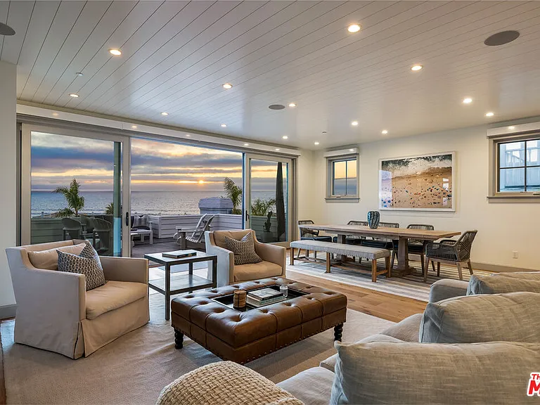 703 Bayview Dr — Photo 33