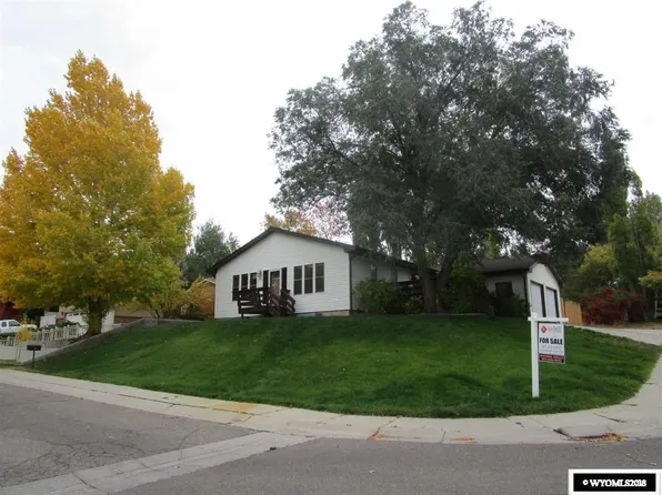325 Jade St, Rock Springs, WY 82901