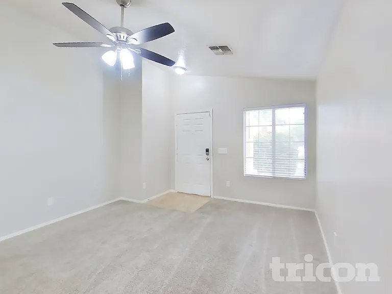 1491 E Stirrup Ln — Photo 16