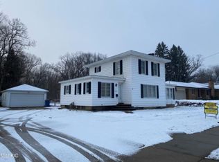 413 Grand St, Allegan, MI 49010