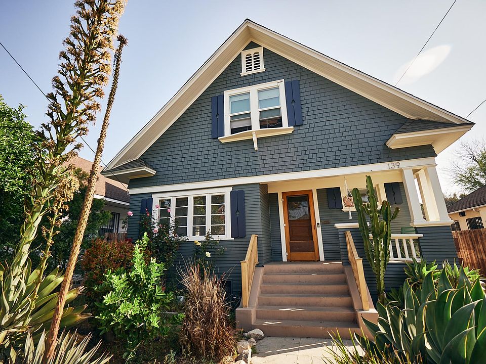 1st image of 139 Roselawn Pl