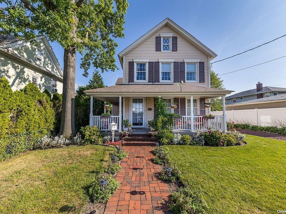 7 Waverly Place, Rockville Centre, NY 11570 Zillow