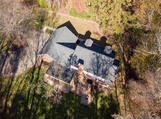 3438 Forest Lawn Dr, Matthews, NC 28104