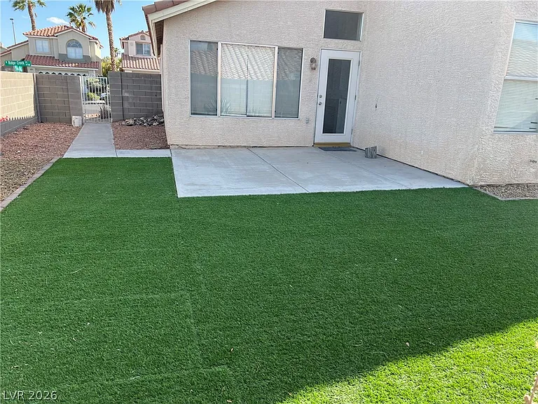9708 Ridge Creek Pl — Photo 30