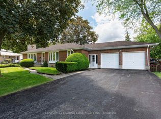 6 Paramount Rd, Markham, ON L3P2V6