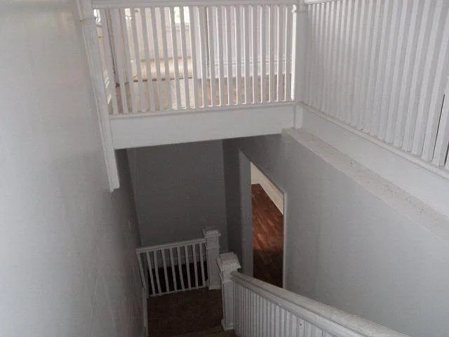 914 Beman St — Photo 9
