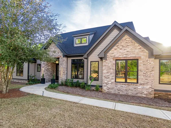 118 Partridge Cir, Leesburg, GA 31763