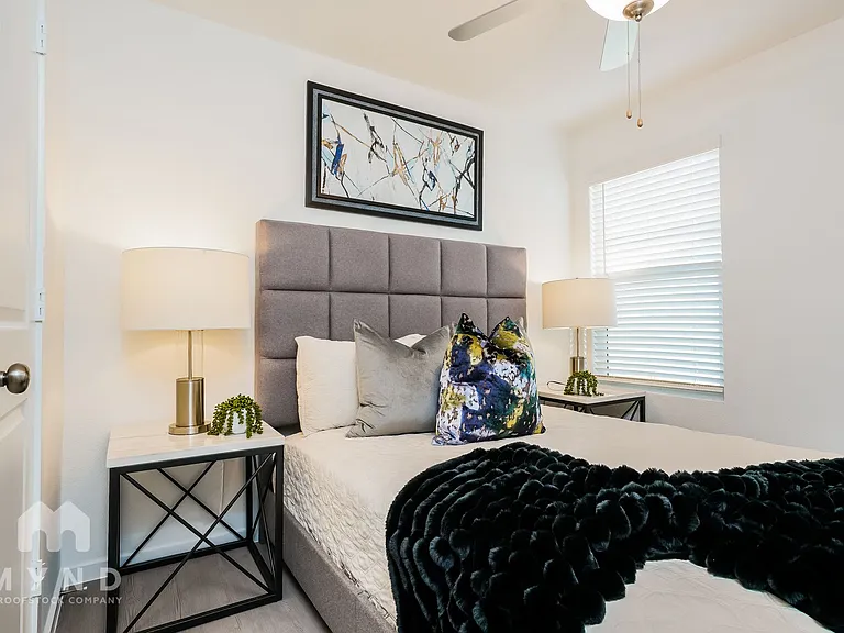 2732 Center Creek Ln — Photo 12