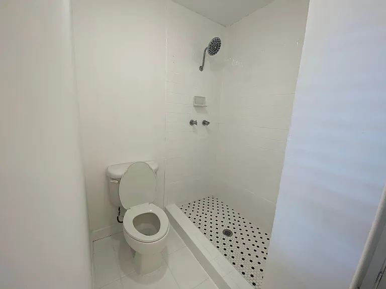 701 SW 75th St #101 — Photo 12