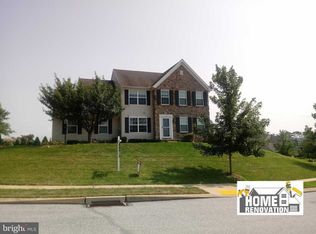 1660 Hampden Dr, York, PA 17408